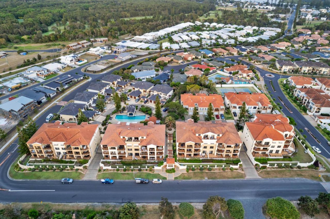 The Sands Resort At Yamba Exterior foto